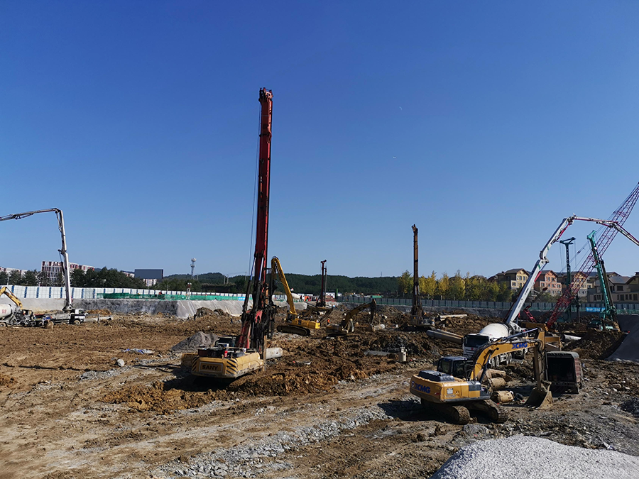 茵特拉根小镇三期C组团（洋房）2期第2标段土石方及边坡支护工程