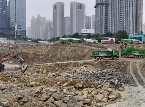 茅台广场土石方挖运及边坡支护工程